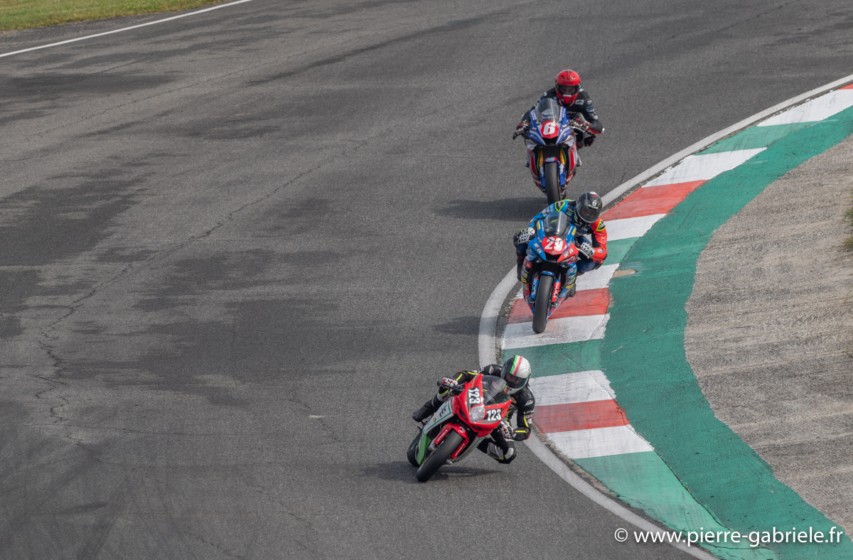 supersport600-g93_9069.jpg