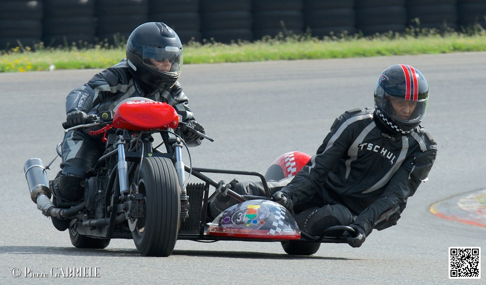 coyotes-2014-side_5324.jpg