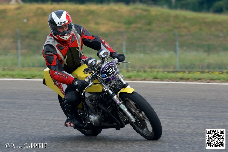 coyotes-2014-solo_4340.jpg