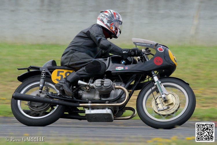 coyotes-2014-solo_4448.jpg