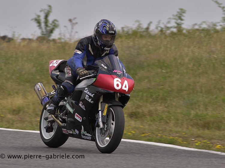 arnos2001-landaburu_190.jpg -                                