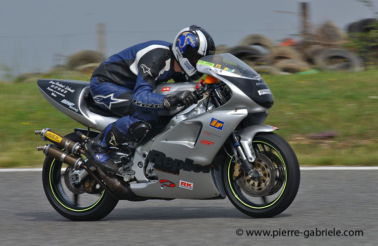 rg500-2004_1642.jpg