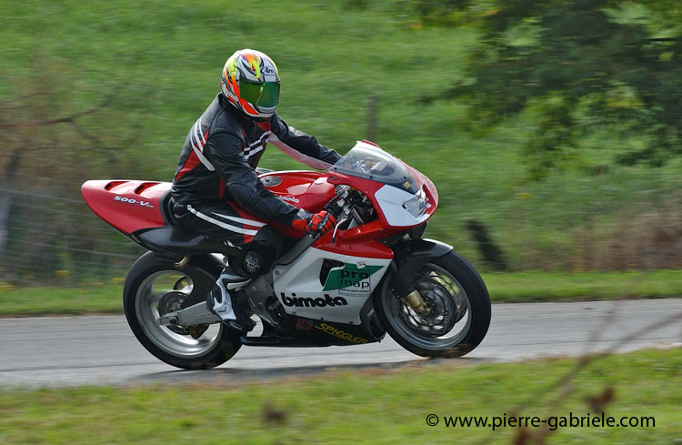rg500-2004_1985.jpg