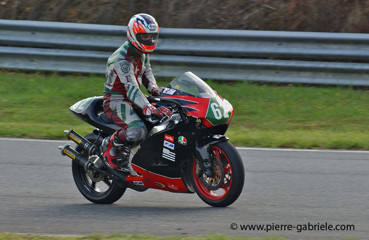 rg500-2004_2016.jpg
