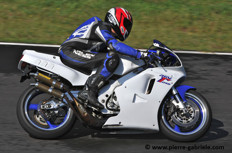 rg500-arnos2008_3212.jpg