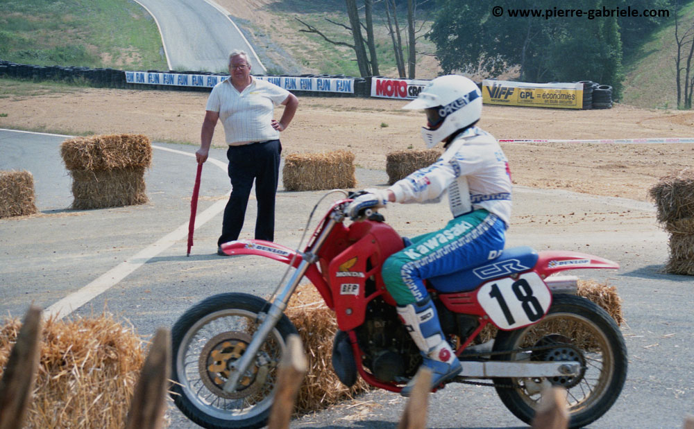 arnos-1987_n862.jpg