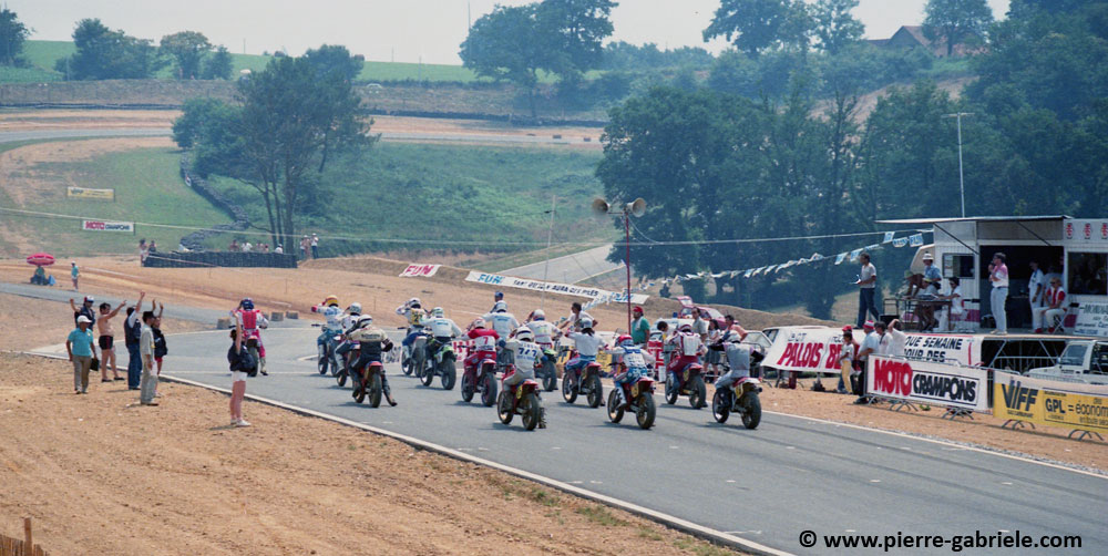 arnos-1987_n863.jpg