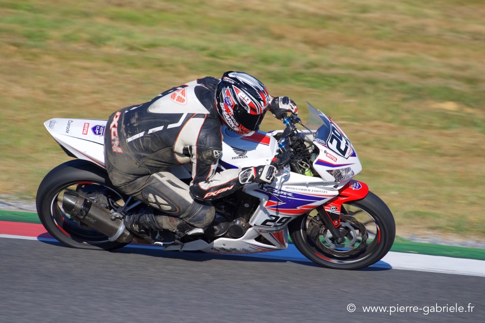cbr500r-cup_1050.jpg