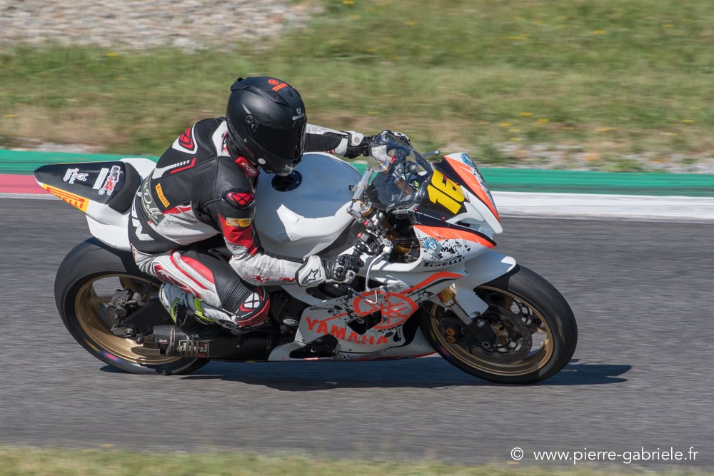 supersport-pirelli-d500_3023.jpg