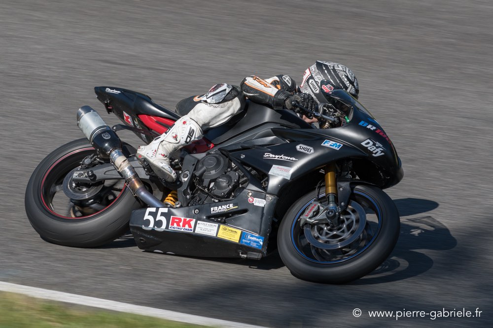 supersport-pirelli-d500_3072.jpg