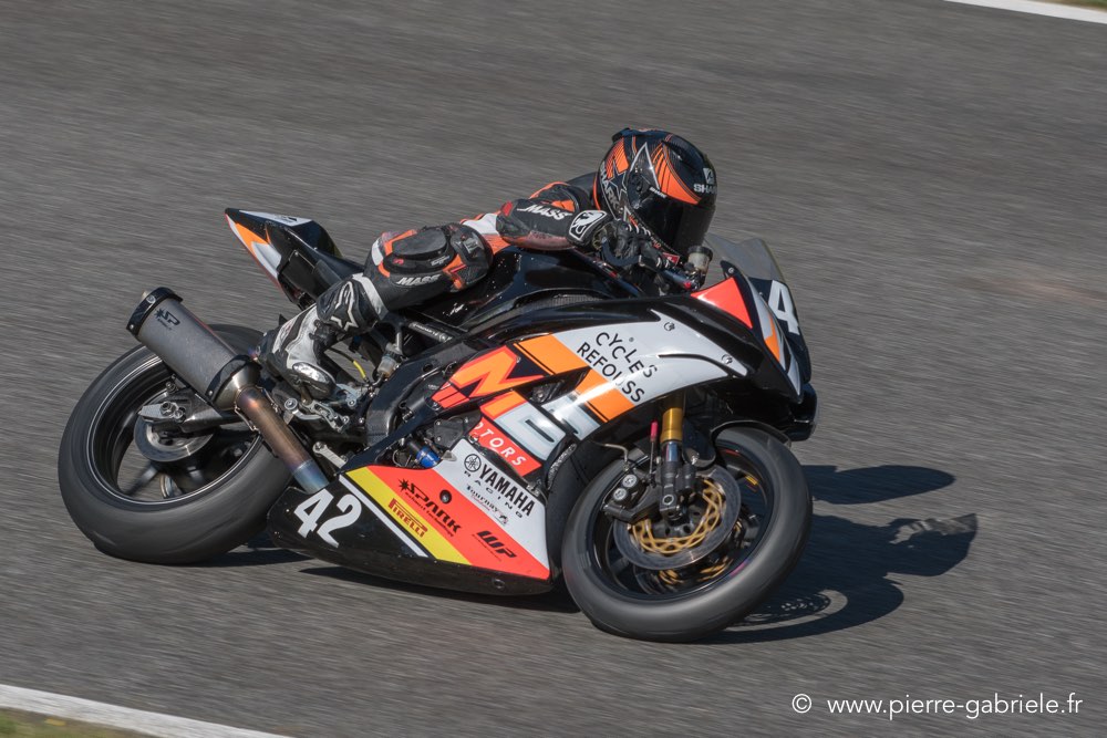 supersport-pirelli-d500_3075.jpg