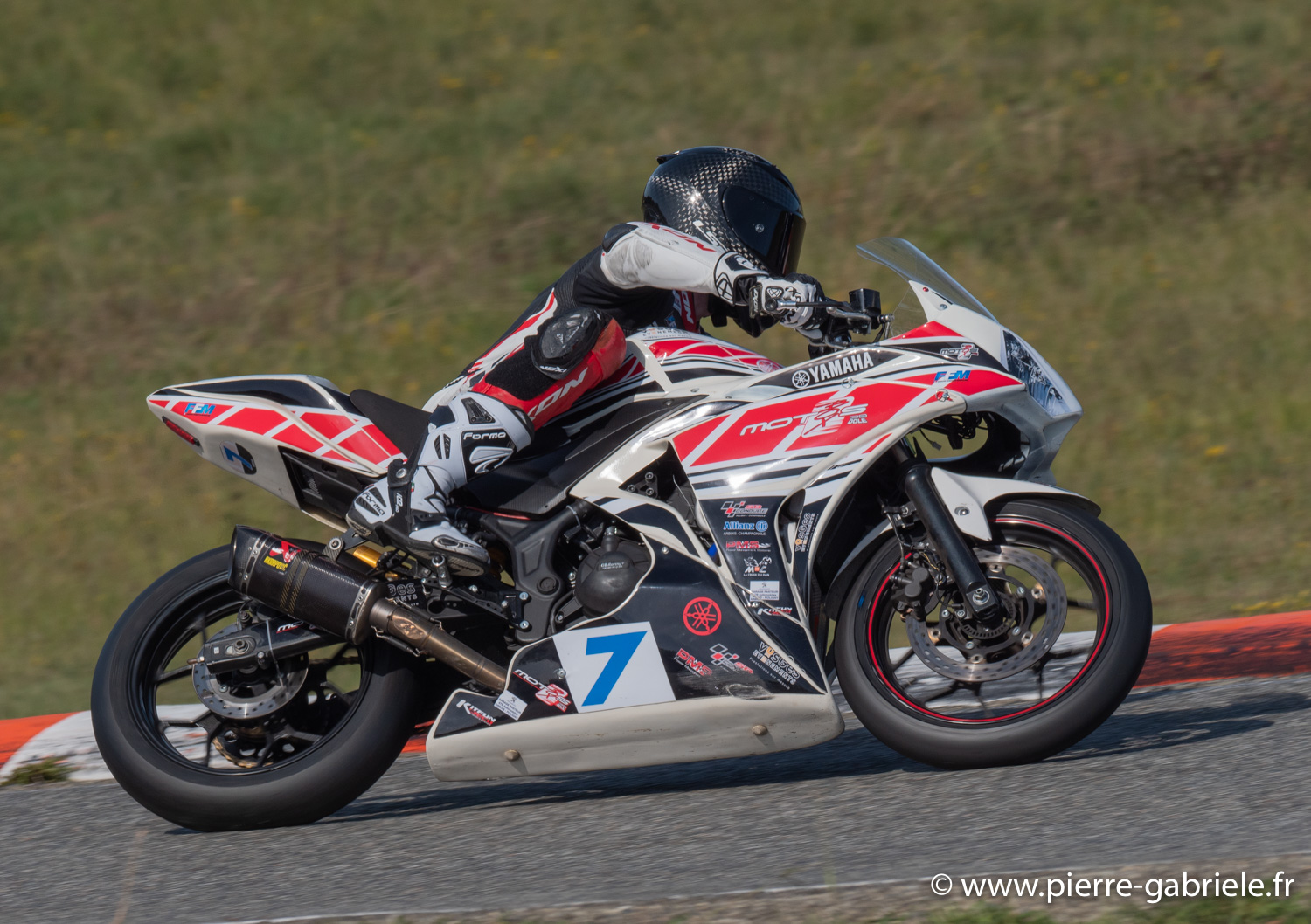 supersport600-g93_6216.jpg