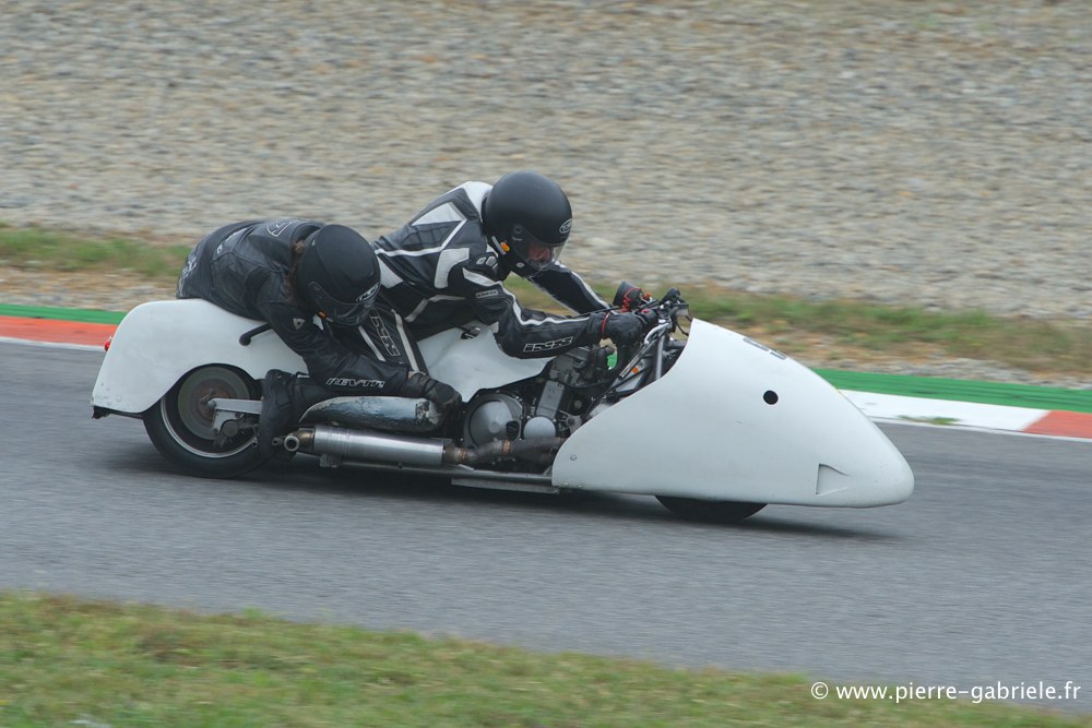 side_3849.jpg