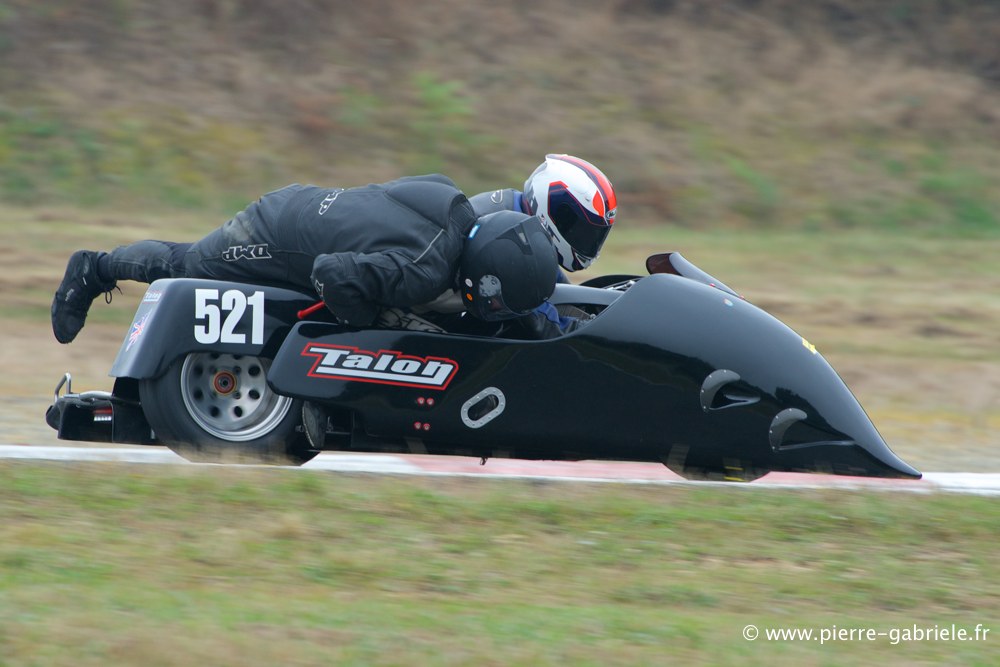 side_3862.jpg