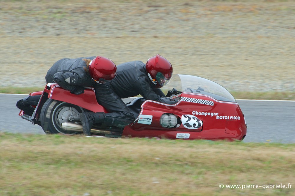 side_3892.jpg