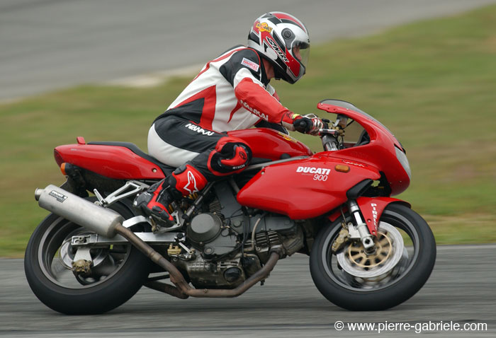 ducati_2925.jpg