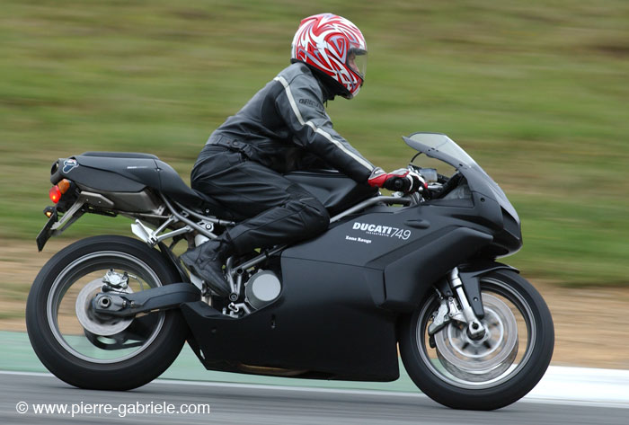 ducati_2979.jpg
