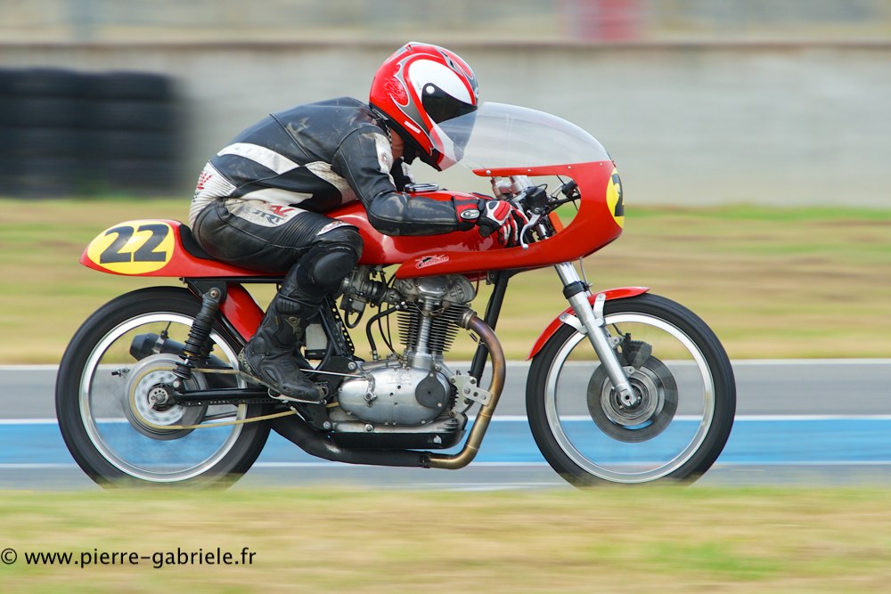 del-tutto-mono_0924.jpg