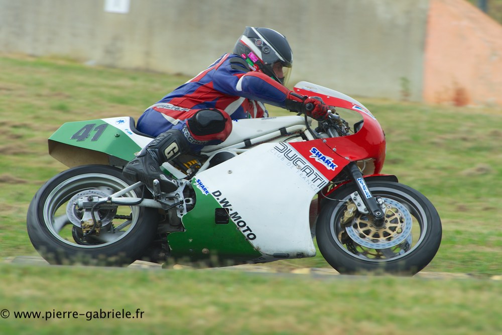 vecchio-ducati-twin_0980.jpg