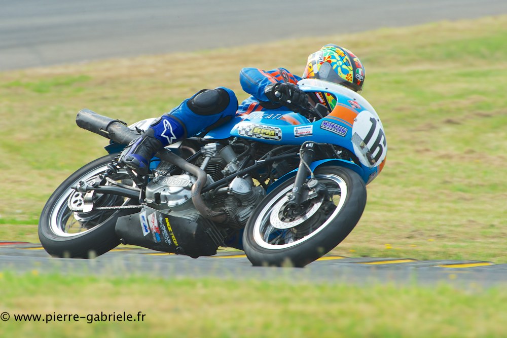 vecchio-ducati-twin_1006.jpg