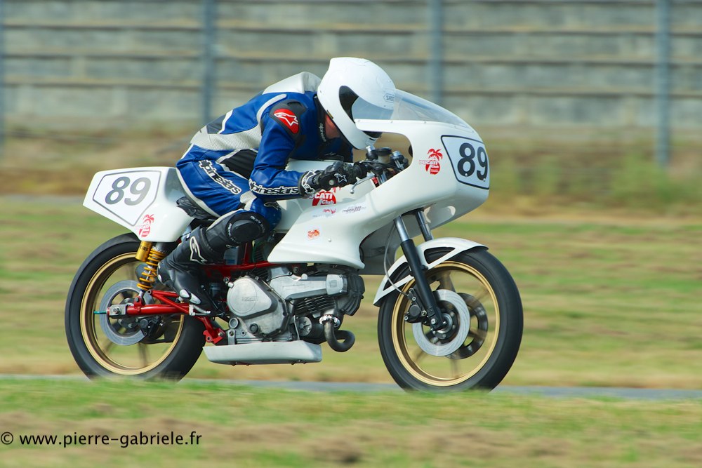 vecchio-ducati-twin_1112.jpg