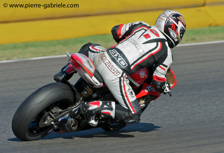 nogaro-pirelli600-2011_5173.jpg