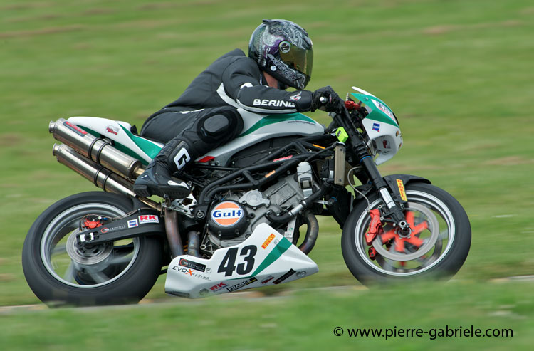nogaro-toptwin-2011_4393.jpg
