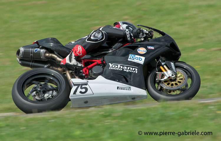 nogaro-toptwin-2011_4445.jpg