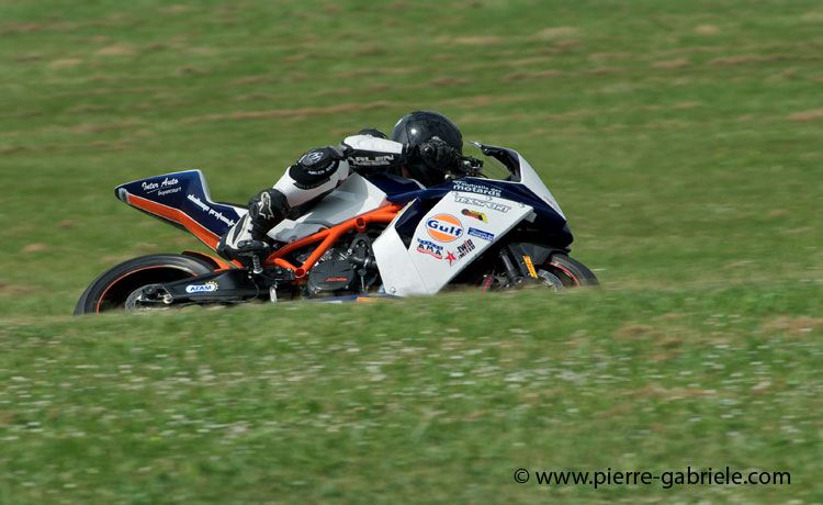 nogaro-toptwin-2011_4477.jpg