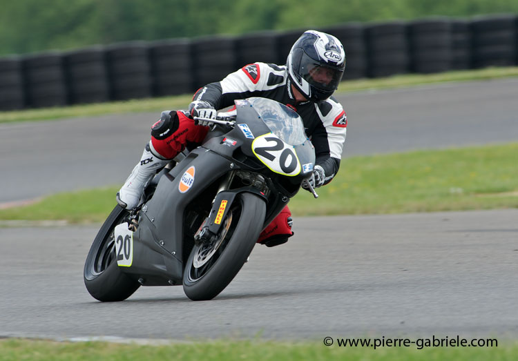 nogaro-toptwin-2011_4495.jpg