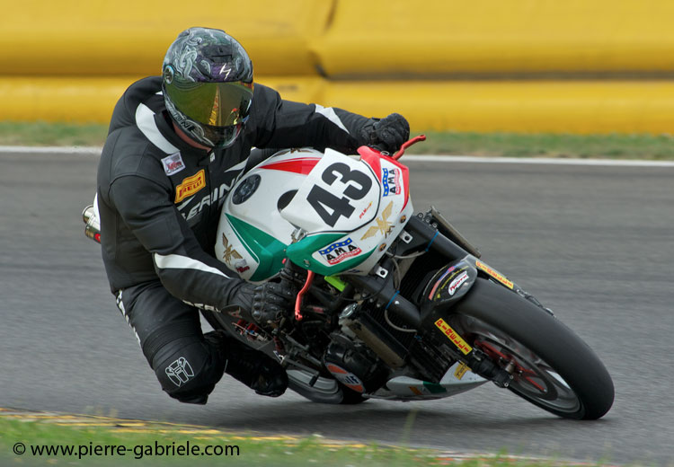 nogaro-toptwin-2011_4523.jpg
