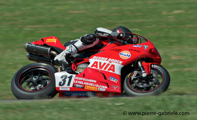 nogaro-toptwin-2011_5396.jpg