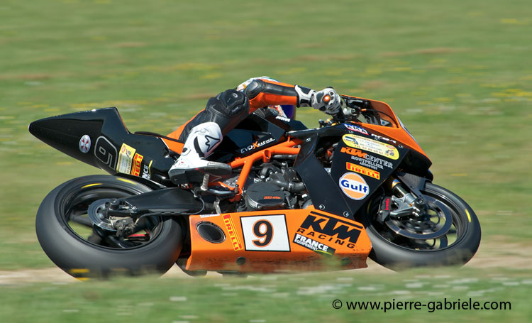 nogaro-toptwin-2011_5401.jpg