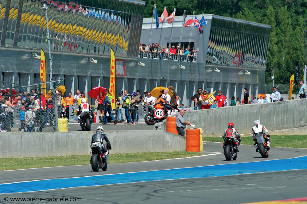 nogaro-toptwin-2011_5417.jpg