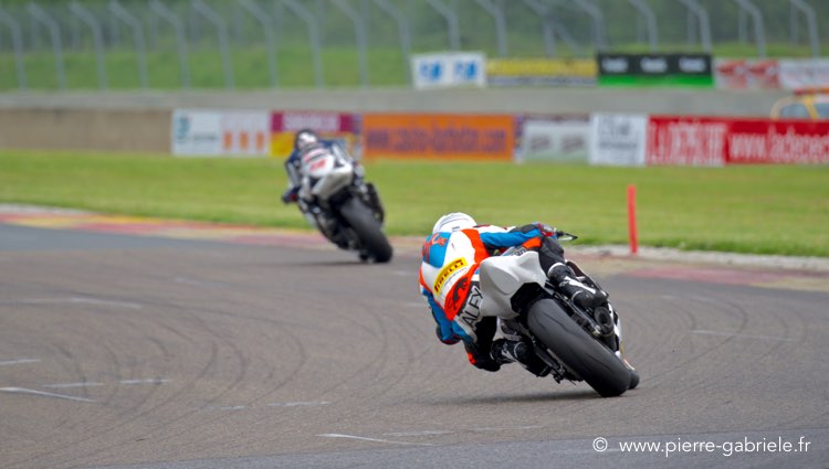 supersport-pirelli_2101.jpg