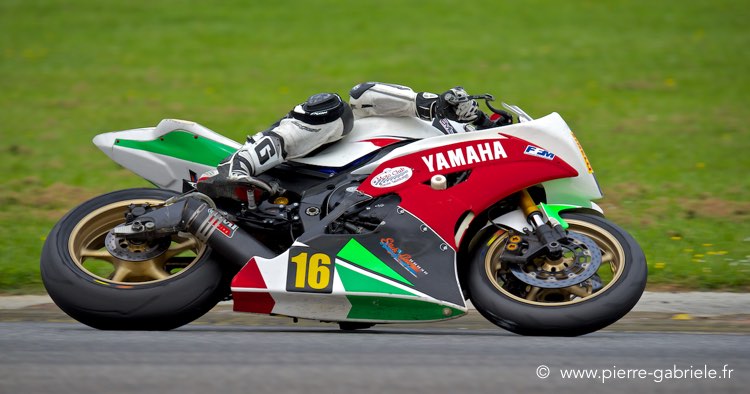 supersport-pirelli_2111.jpg