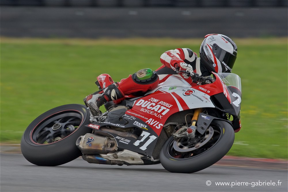 superbike_1089.jpg