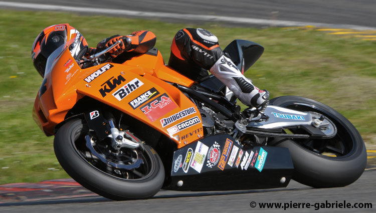 superbike1000_2820.jpg