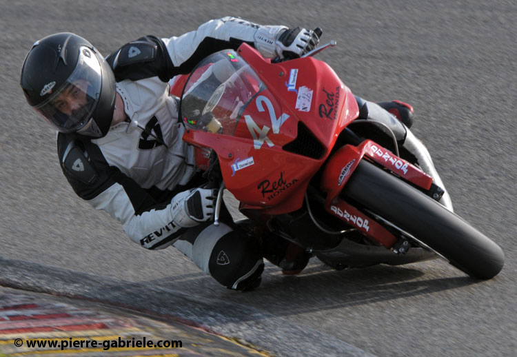 supersport600_2708.jpg