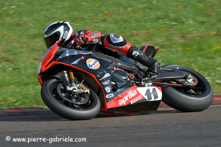 superbike_6127.jpg