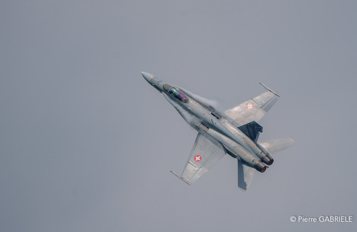f18-a74_04458.jpg