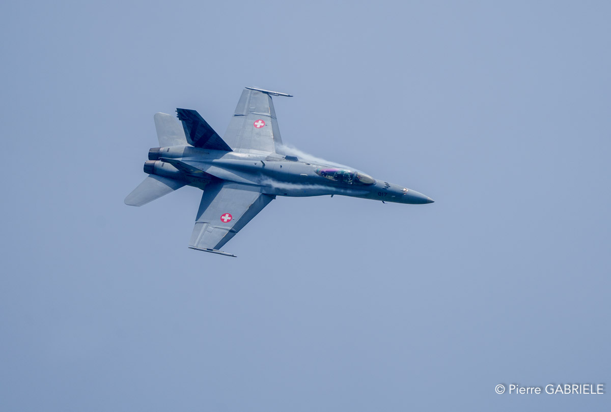f18-a74_04482.jpg