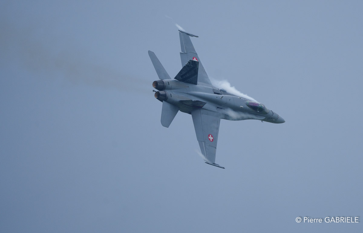 f18-a74_04506.jpg