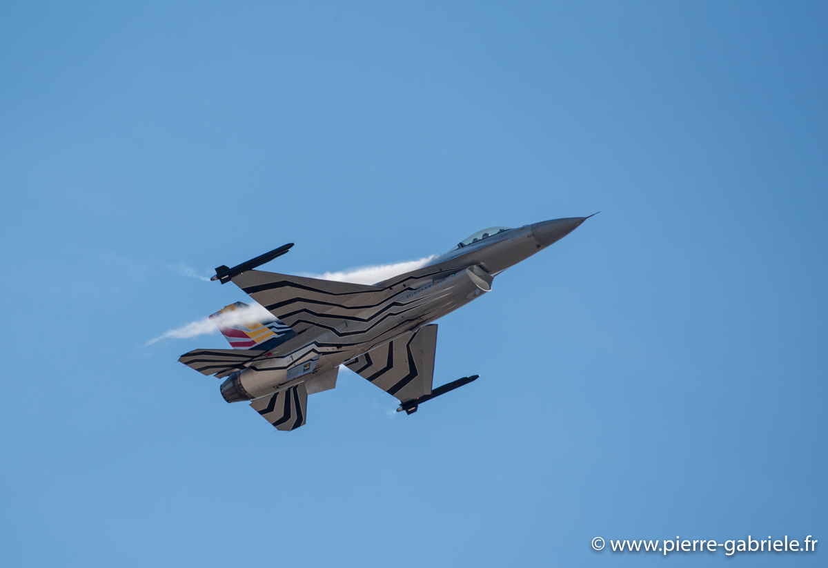 f16_3052.jpg