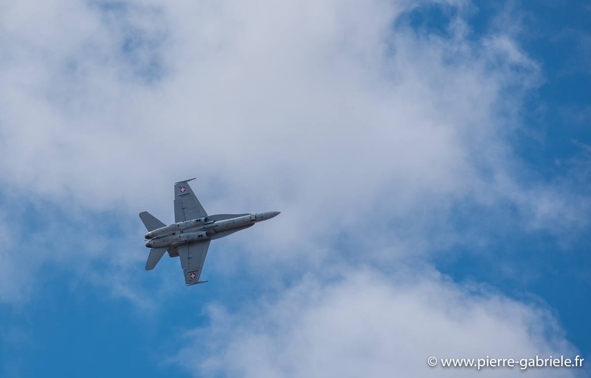 f18_2469.jpg