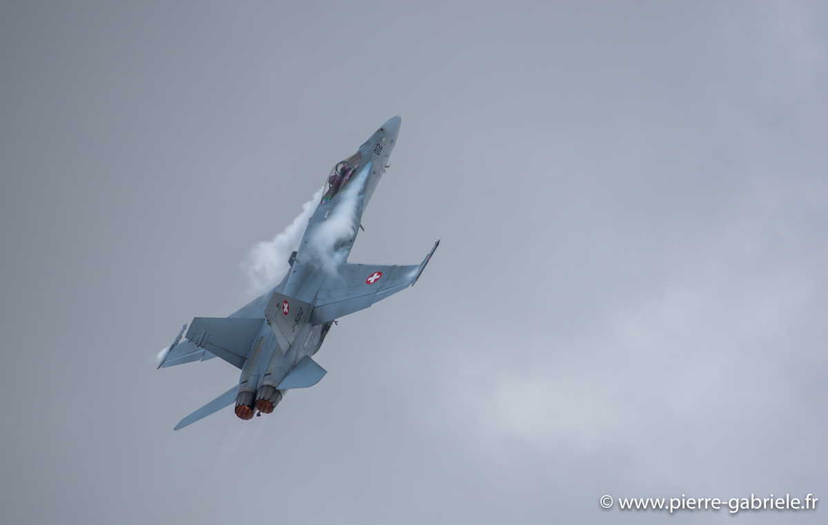 f18_2883.jpg