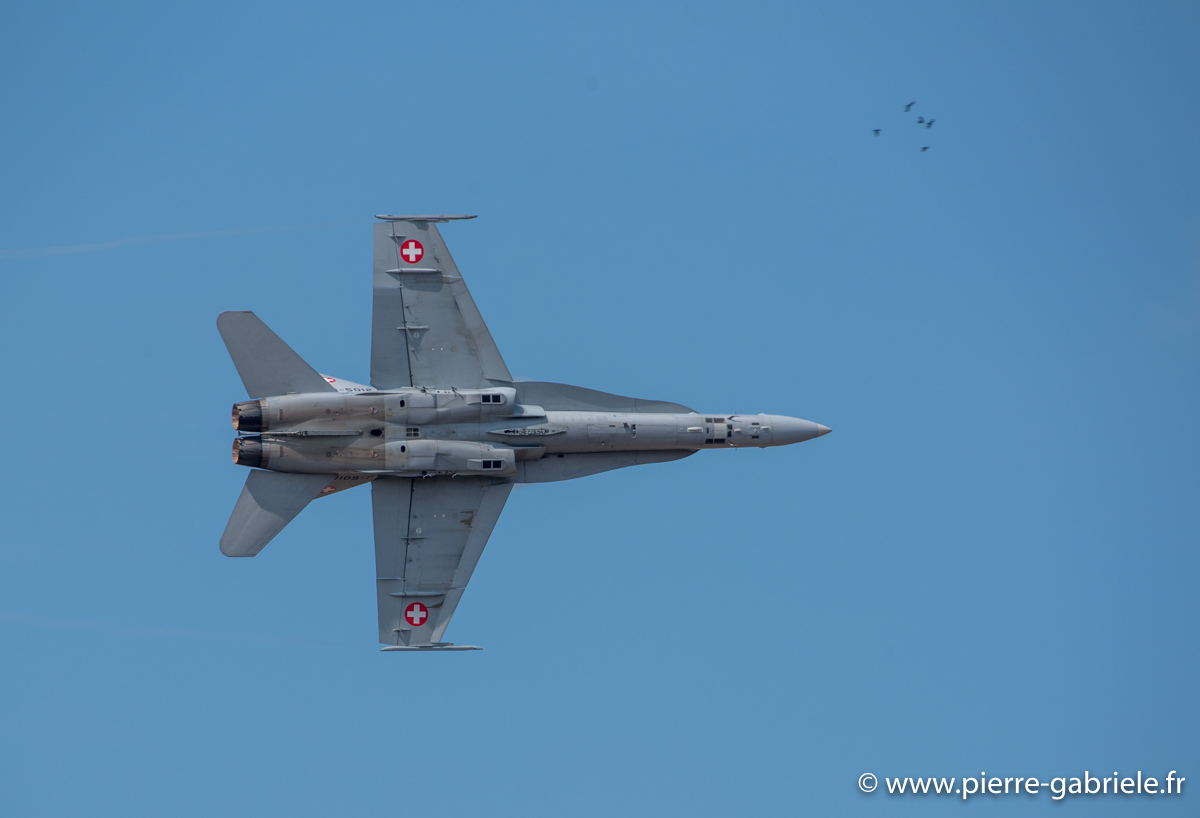 f18_3328.jpg