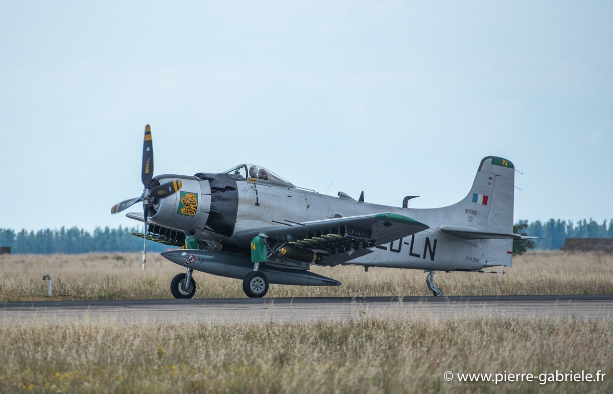 skyraider_2965.jpg