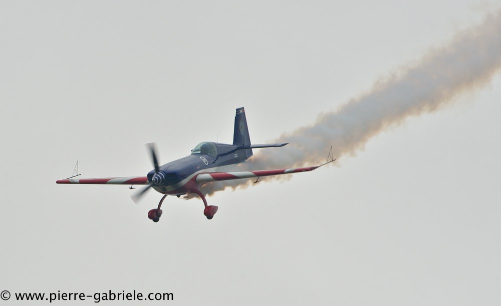 extra330_2880.jpg