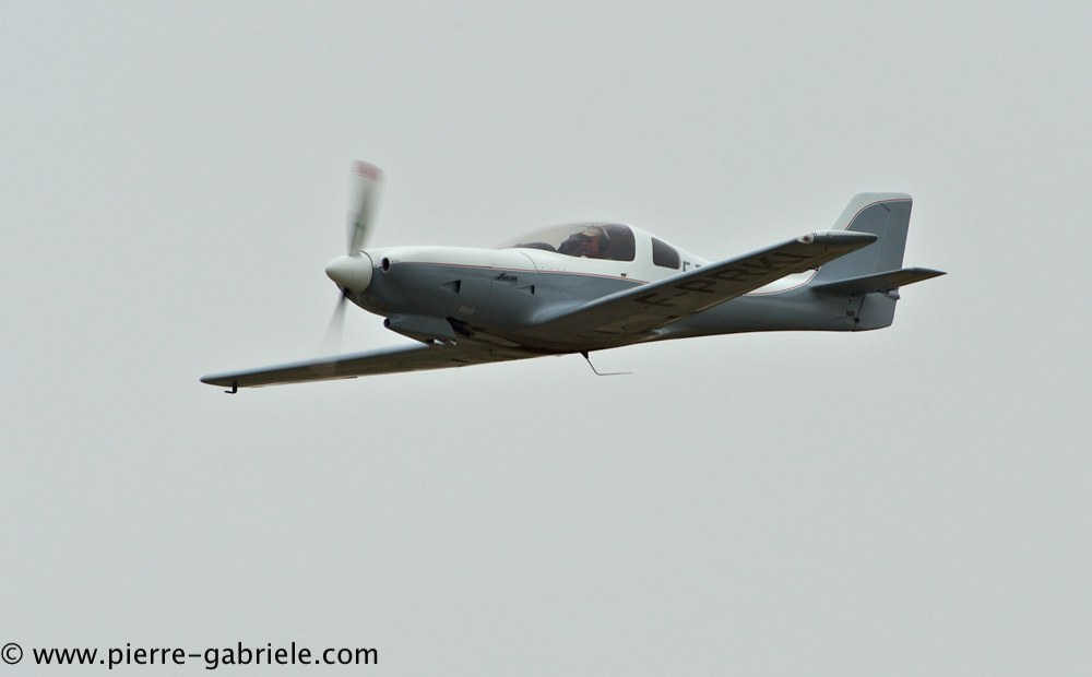 lancair_2266.jpg